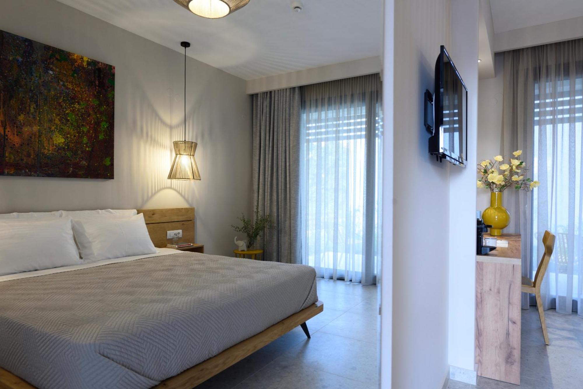Falena Luxury Rooms Kalyves Polygyrou Exterior foto